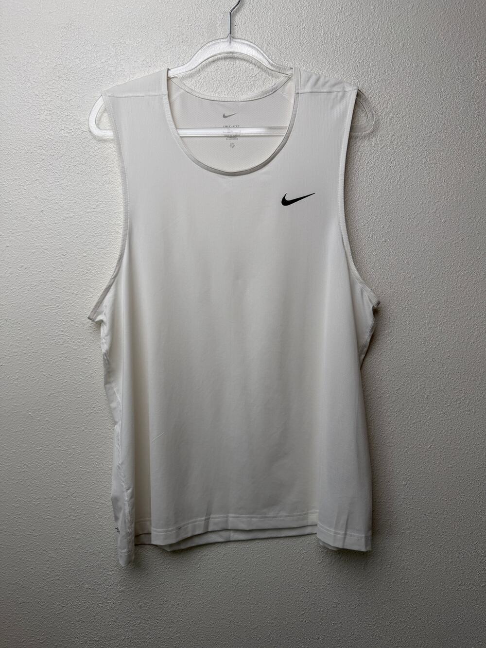 Nike Dri-FIT White Training Tank Men L